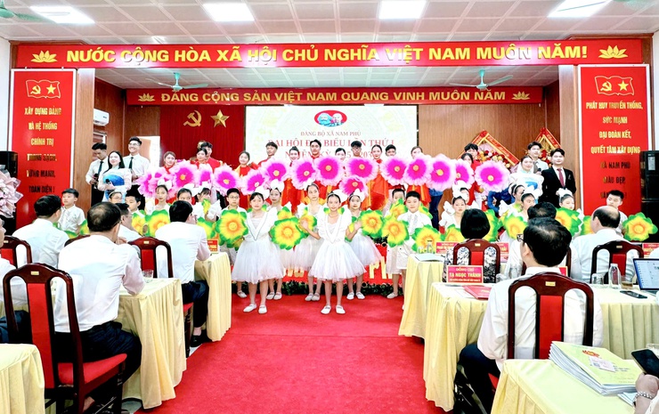 Đại hội đại biểu Đảng bộ xã Nam Phù lần thứ I: Bước khởi đầu của một hành trình mới - hành trình của niềm tin, quyết tâm và đổi mới- Ảnh 9.