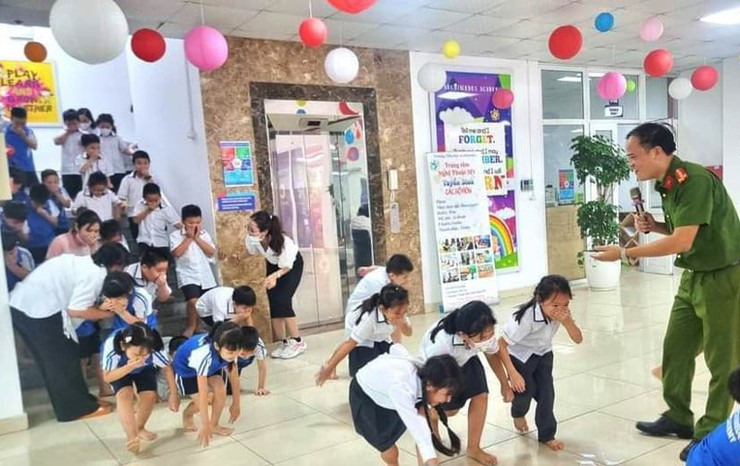 Hà Nội ban hành Kế hoạch đẩy mạnh phổ biến, giáo dục pháp luật cho thanh thiếu niên giai đoạn 2025–2030- Ảnh 1.