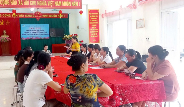 Hội LHPN xã Phúc Thọ đánh giá tổ chức hoạt động sau 1 tháng kiện toàn và triển khai nhiệm vụ những tháng cuối năm- Ảnh 4.