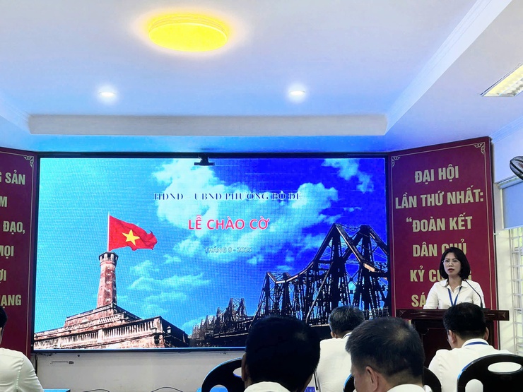 Lễ sinh hoạt dưới cờ tháng 8/2025 cơ quan UBND phường Bồ Đề- Ảnh 2.