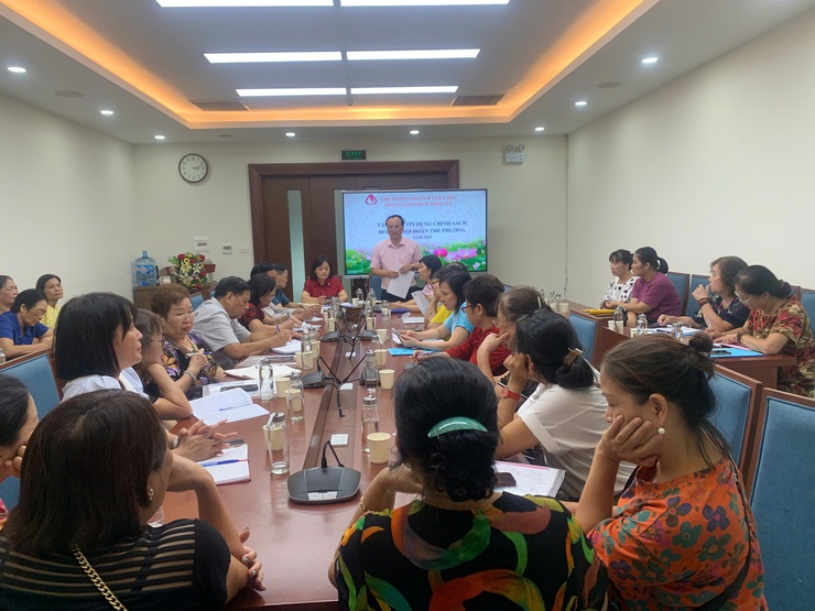 Tập huấn tín dụng chính sách đối với cán bộ Hội đoàn thể phường và tổ chức gặp mặt các Tổ Tiết kiệm và vay vốn trên địa bàn phường- Ảnh 1.