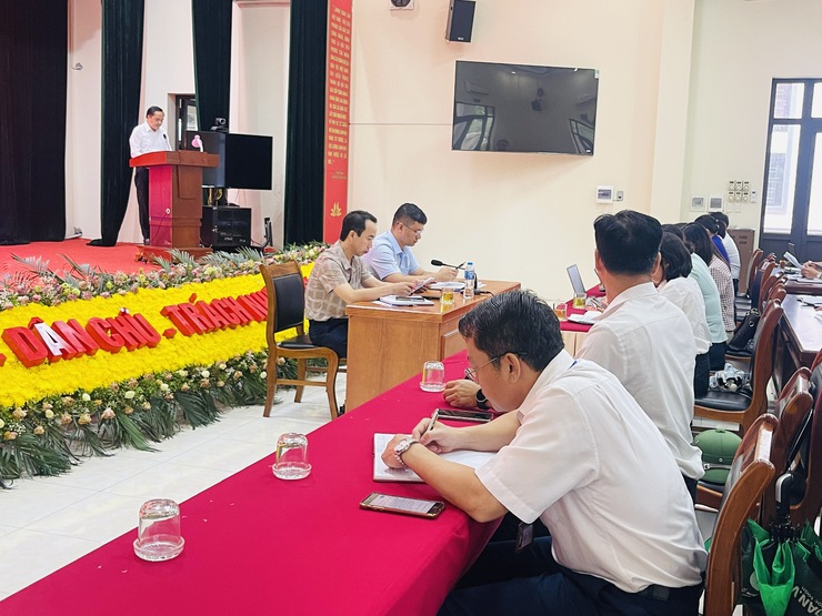 Xã Thiên Lộc Triển khai Kế hoạch số 61/KH-UBND của UBND xã về Chiến dịch "45 ngày đêm ra quân hỗ trợ hoạt động chuyển đổi số trên địa bàn xã"- Ảnh 3.