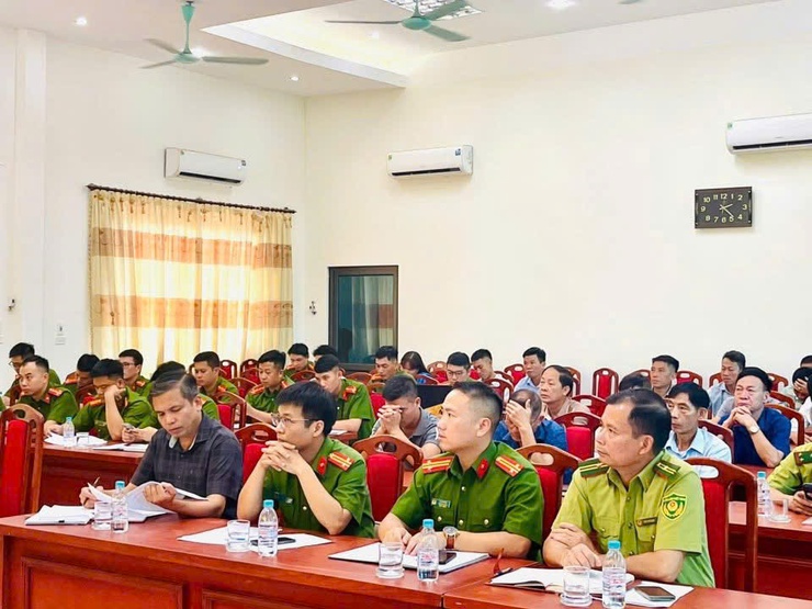 ỦY BAN NHÂN DÂN XÃ YÊN BÀI TỔ CHỨC HỘI NGHỊ TRIỂN KHAI THỰC HIỆN NHIỆM VỤ TRỌNG TÂM VỀ CÔNG TÁC PHÒNG CHÁY CHỮA CHÁY VÀ CỨU NẠN CỨU HỘ- Ảnh 3.