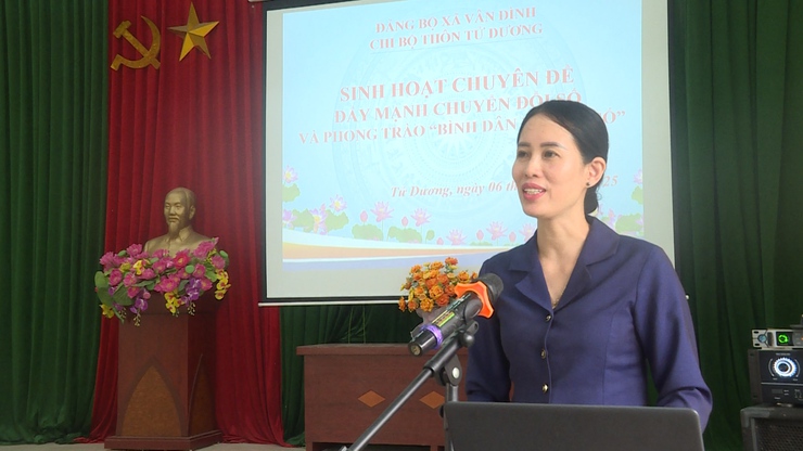 Sinh hoạt Chuyên đề đẩy mạnh chuyển đổi số và phong trào “Bình dân học vụ số” tại thôn Tử Dương- Ảnh 2.