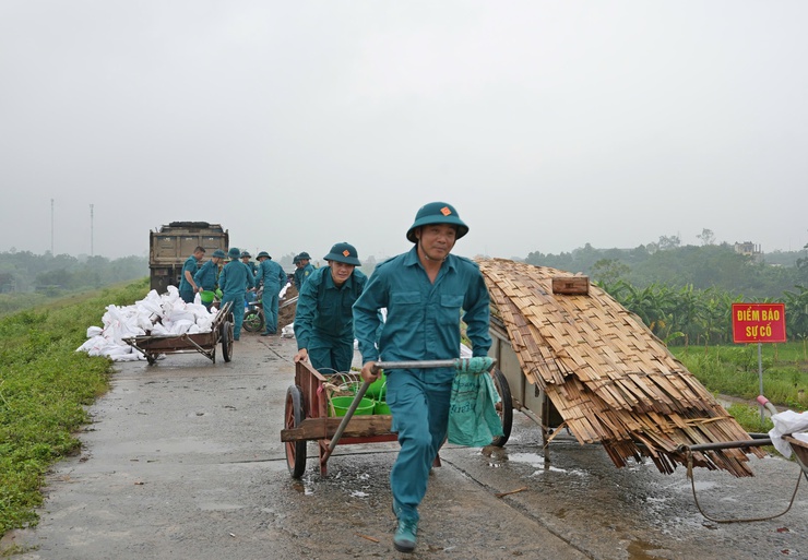 Diễn tập phòng, chống thiên tai trên địa bàn phường Sơn Tây- Ảnh 3.