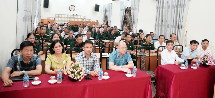 Hội nghị lần thứ nhất Ban chấp hành Hội CCB phường Sơn Tây.- Ảnh 2.