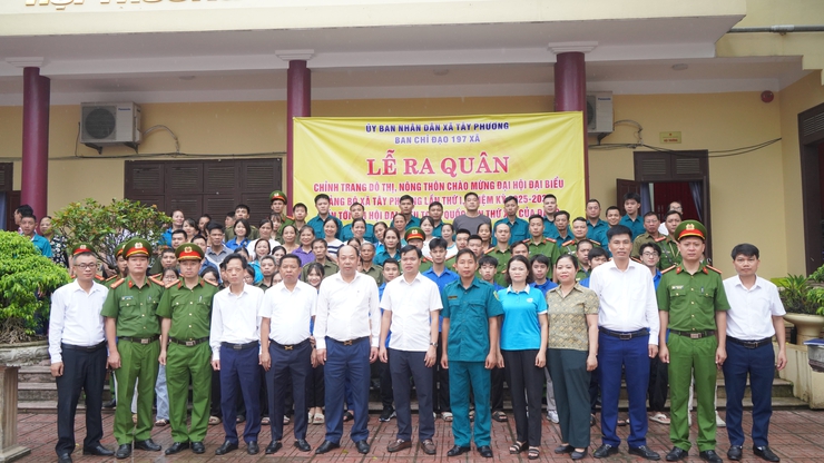 Xã Tây Phương: Quyết tâm lập lại trật tự an toàn giao thông, trật tự đô thị, trật tự công cộng thiết thực chào mừng Đại hội Đại biểu Đảng bộ xã Tây Phương lần thứ I, nhiệm kỳ 2025 – 2030 tiến tới Đại hội Đảng bộ các cấp- Ảnh 4.