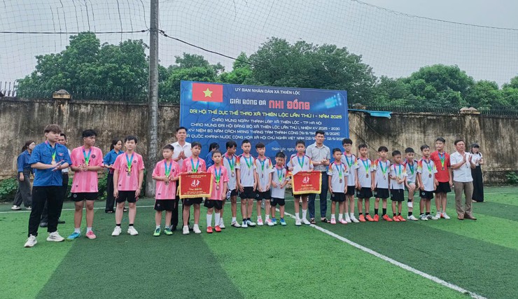 Chung kết và trao giải giải bóng đá nhi đồng xã Thiên Lộc - hè năm 2025- Ảnh 8.