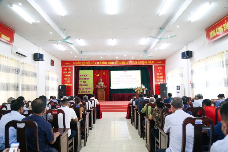 Ủy ban MTTQ Việt Nam xã Chương Dương lấy ý kiến đóng góp vào Dự thảo văn kiện Đại hội Đảng bộ các cấp- Ảnh 1.