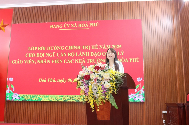 Đảng ủy xã Hòa Phú: Tổ chức lớp Bồi dưỡng chính trị Hè năm 2025 - Ảnh 2.