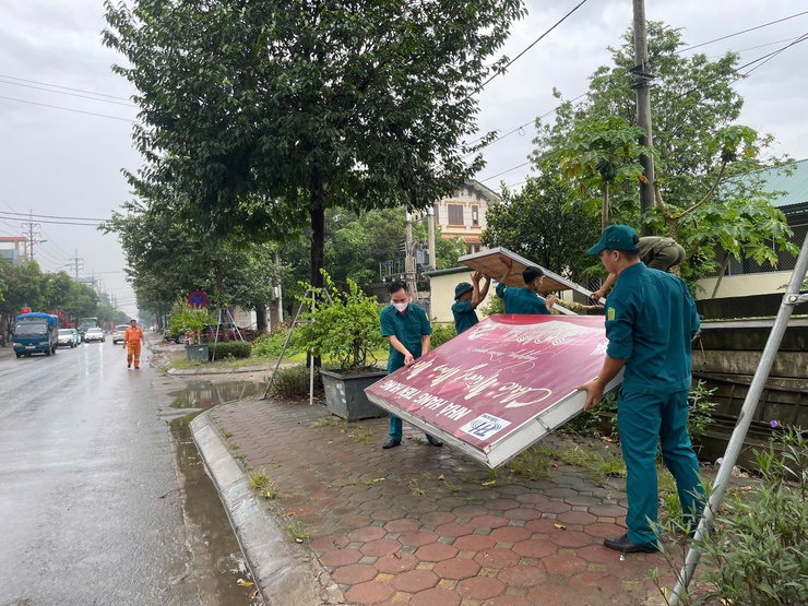Xã Tây Phương: Quyết tâm lập lại trật tự an toàn giao thông, trật tự đô thị, trật tự công cộng thiết thực chào mừng Đại hội Đại biểu Đảng bộ xã Tây Phương lần thứ I, nhiệm kỳ 2025 – 2030 tiến tới Đại hội Đảng bộ các cấp- Ảnh 7.