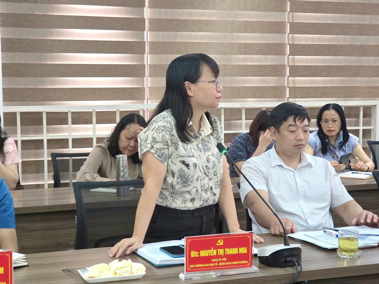 Hội nghị BCH Đảng bộ phường Xuân Phương lần 3: thông qua dự thảo báo cáo chính trị và triển khai công tác chuẩn bị Đại hội Đảng bộ lần thứ I, nhiệm kỳ 2025-2030- Ảnh 4.