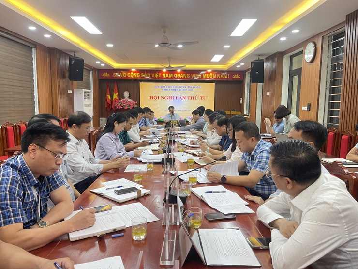 BAN CHẤP HÀNH ĐẢNG BỘ XÃ VĨNH THANH KHÓA I, NHIỆM KỲ 2025-2030 TỔ CHỨC HỘI NGHỊ LẦN THỨ TƯ

- Ảnh 1.