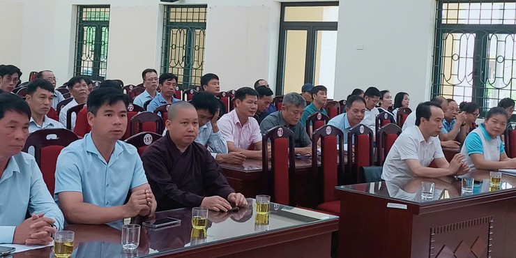 Ủy ban MTTQ Việt Nam xã Thiên Lộc tổ chức lấy ý kiến đóng góp vào dự thảo văn thảo văn kiện Đại hội Đảng bộ các cấp- Ảnh 2.