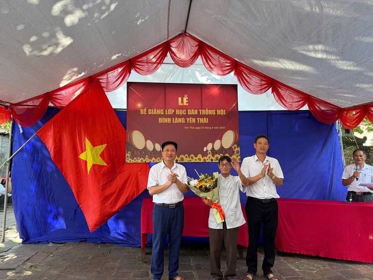 Thôn Yên Thái tổ chức nhiều hoạt động sôi nổi chào mừng Quốc khánh 2/9, kỷ niệm 20 năm Ngày hội Quốc phòng toàn dân và Đại hội Đảng bộ xã Phú Cát lần thứ Nhất- Ảnh 8.