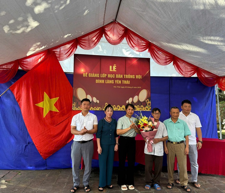 Thôn Yên Thái tổ chức nhiều hoạt động sôi nổi chào mừng Quốc khánh 2/9, kỷ niệm 20 năm Ngày hội Quốc phòng toàn dân và Đại hội Đảng bộ xã Phú Cát lần thứ Nhất- Ảnh 9.