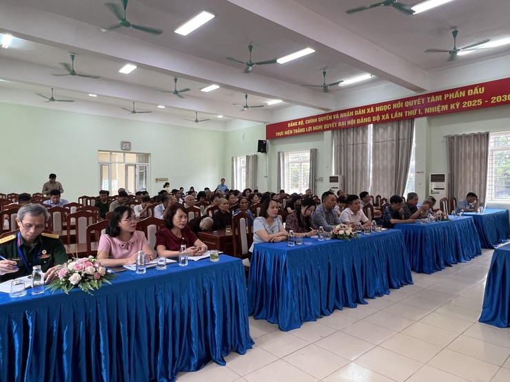 Ủy ban MTTQ Việt Nam xã Ngọc Hồi lấy ý kiến đóng góp vào dự thảo văn kiện Đại hội Đảng bộ các cấp, nhiệm kỳ 2025-2030- Ảnh 2.
