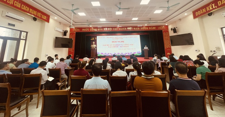 Xã Thiên Lộc tổ chức hội nghị tập huấn nghiệp vụ công tác Tài chính – Kế toán năm 2025- Ảnh 1.