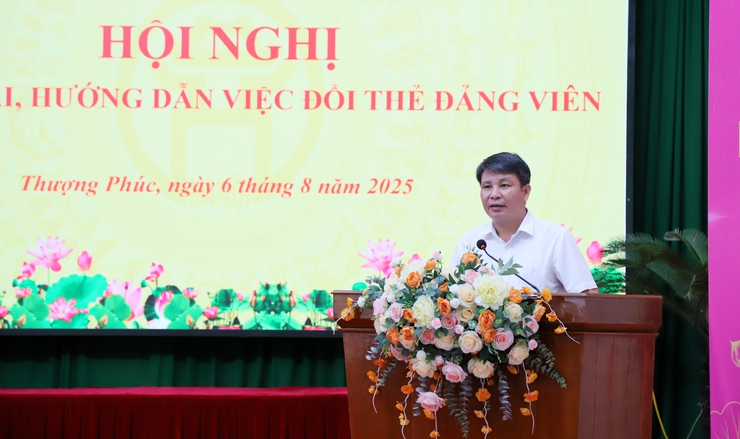 Đảng ủy xã Thượng Phúc triển khai, hướng dẫn việc đổi thẻ đảng viên- Ảnh 1.