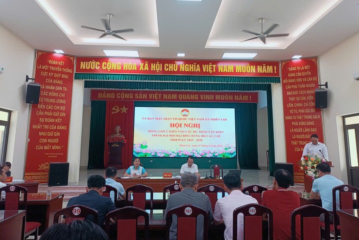 Ủy ban MTTQ Việt Nam xã Thiên Lộc tổ chức lấy ý kiến đóng góp vào dự thảo văn thảo văn kiện Đại hội Đảng bộ các cấp- Ảnh 3.