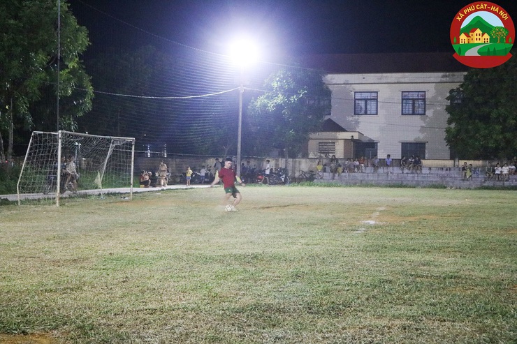 Thôn Yên Thái tổ chức nhiều hoạt động sôi nổi chào mừng Quốc khánh 2/9, kỷ niệm 20 năm Ngày hội Quốc phòng toàn dân và Đại hội Đảng bộ xã Phú Cát lần thứ Nhất- Ảnh 6.