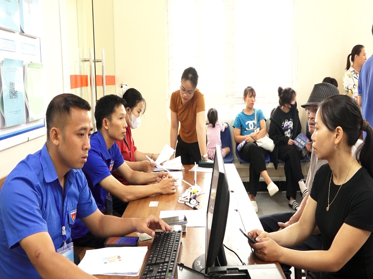 Xã Hương Sơn lan tỏa nhận thức, kỹ năng số đến từng người dân- Ảnh 4.