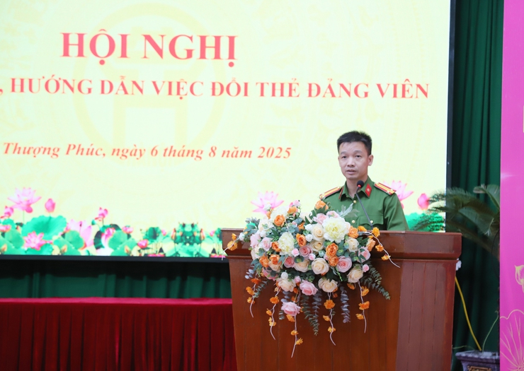 Đảng ủy xã Thượng Phúc triển khai, hướng dẫn việc đổi thẻ đảng viên- Ảnh 2.