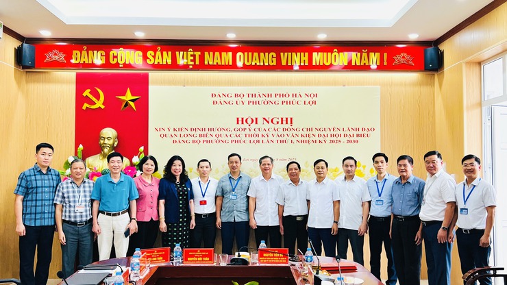 Đảng ủy phường Phúc Lợi tổ chức hội nghị góp ý dự thảo văn kiện Đại hội Đảng bộ phường lần thứ I, nhiệm kỳ 2025 - 2030- Ảnh 5.