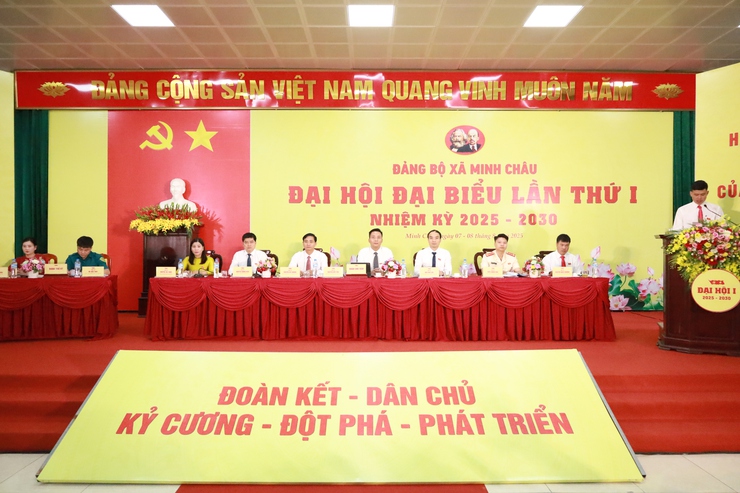 Khai mạc Đại hội đại biểu Đảng bộ xã Minh Châu lần thứ I: Dấu mốc cho chặng đường phát triển mới.- Ảnh 2.