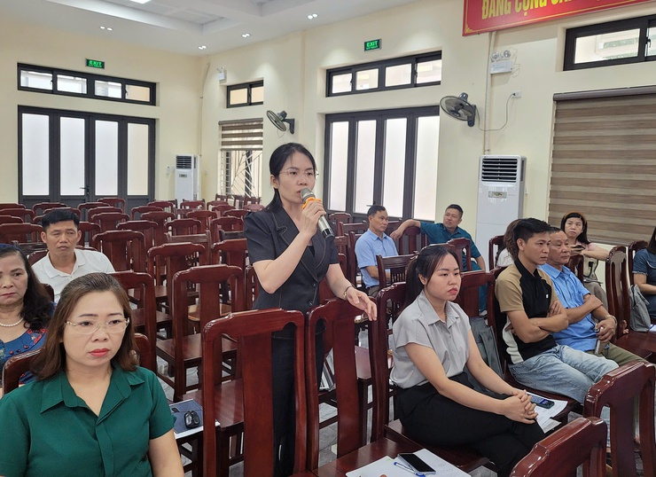 Xuân Mai quán triệt, triển khai thực hiện việc đổi thẻ đảng viên- Ảnh 2.