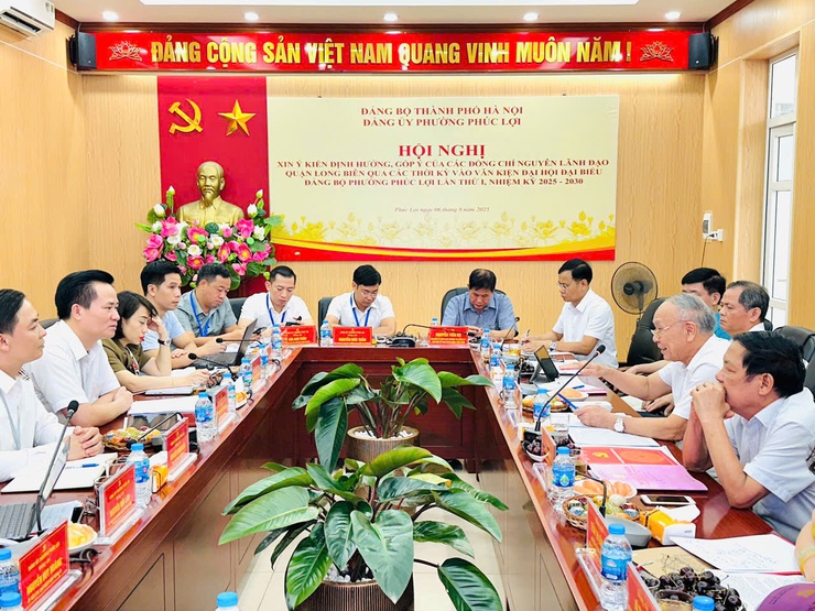 Đảng ủy phường Phúc Lợi tổ chức hội nghị góp ý dự thảo văn kiện Đại hội Đảng bộ phường lần thứ I, nhiệm kỳ 2025 - 2030- Ảnh 1.