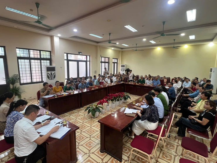 Hội nghị đóng góp các ý kiến vào dự thảo văn kiện trình Đại hội Đảng các cấp và Đại hội đại biểu Đảng bộ phường Tây Mỗ lần thứ I, nhiệm kỳ 2025-2030- Ảnh 6.