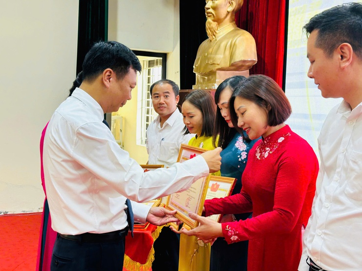 Đảng bộ xã Thiên Lộc tổ chức Hội nghị tổng kết công tác tổ chức Đại hội Đảng bộ xã lần thứ I, nhiệm kỳ 2025 - 2030- Ảnh 14.
