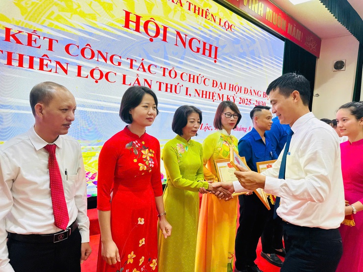 Đảng bộ xã Thiên Lộc tổ chức Hội nghị tổng kết công tác tổ chức Đại hội Đảng bộ xã lần thứ I, nhiệm kỳ 2025 - 2030- Ảnh 20.