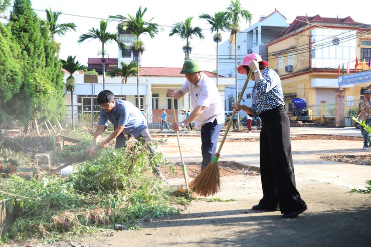 Xã Thượng Phúc phát động nhiều phong trào thi đua sôi nổi, chào mừng Đại hội Đảng các cấp và Đại hội Đảng bộ xã lần thứ I, nhiệm kỳ 2025-2030- Ảnh 1.