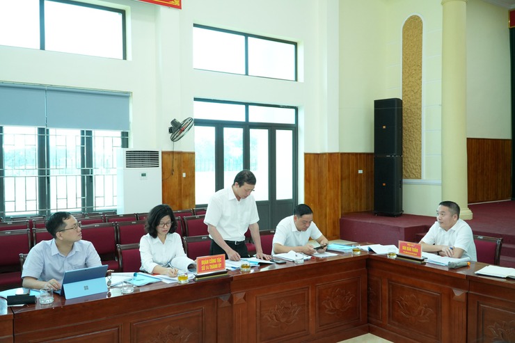 Đoàn công tác số 14 của Thành uỷ duyệt công tác tổ chức Đại hội đại biểu Đảng bộ xã Chuyên Mỹ lần thứ I, nhiệm kỳ 2025-2030- Ảnh 3.
