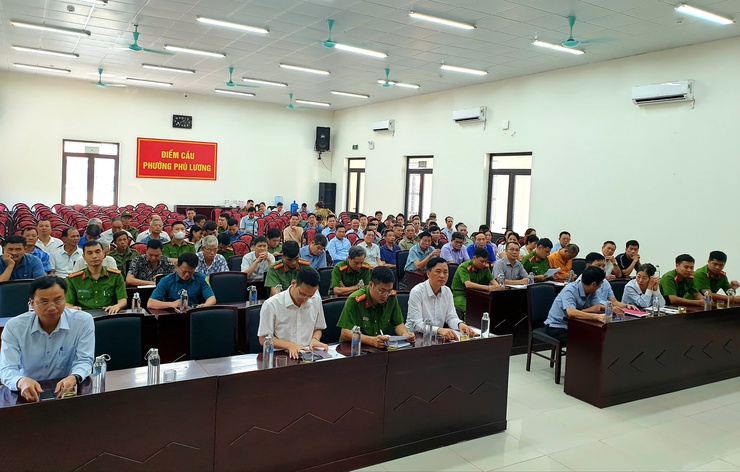 Phường Phú Lương tổ chức tuyên truyền, phổ biến kiến thức, pháp luật về PCCC&CNCH cho gần 200 đại biểu- Ảnh 1.