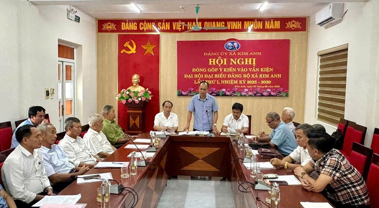 Đảng ủy xã Kim Anh tổ chức hội nghị lấy ý kiến các đồng chí nguyên lãnh đạo chủ chốt xã góp ý vào dự thảo Báo cáo chính trị Đại hội Đại biểu Đảng bộ xã lần thứ nhất, nhiệm kỳ 2025-2030.- Ảnh 2.