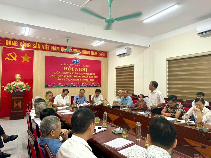 Đảng ủy xã Kim Anh tổ chức hội nghị lấy ý kiến các đồng chí nguyên lãnh đạo chủ chốt xã góp ý vào dự thảo Báo cáo chính trị Đại hội Đại biểu Đảng bộ xã lần thứ nhất, nhiệm kỳ 2025-2030.- Ảnh 3.