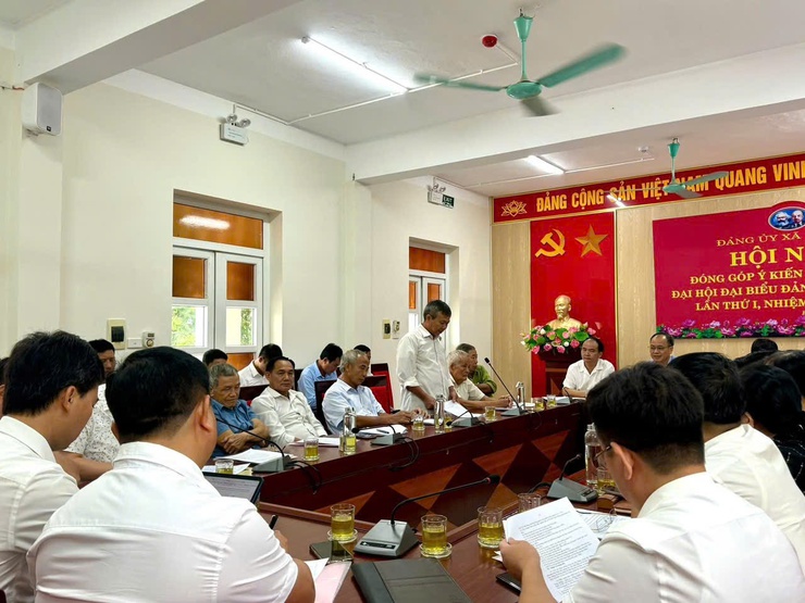 Đảng ủy xã Kim Anh tổ chức hội nghị lấy ý kiến các đồng chí nguyên lãnh đạo chủ chốt xã góp ý vào dự thảo Báo cáo chính trị Đại hội Đại biểu Đảng bộ xã lần thứ nhất, nhiệm kỳ 2025-2030.- Ảnh 6.