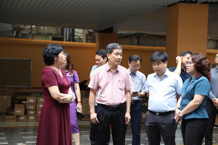 PHƯỜNG CỬA NAM ƯU TIÊN MỌI NGUỒN LỰC ĐẦU TƯ CHO GIÁO DỤC VÀ ĐÀO TẠO
- Ảnh 3.