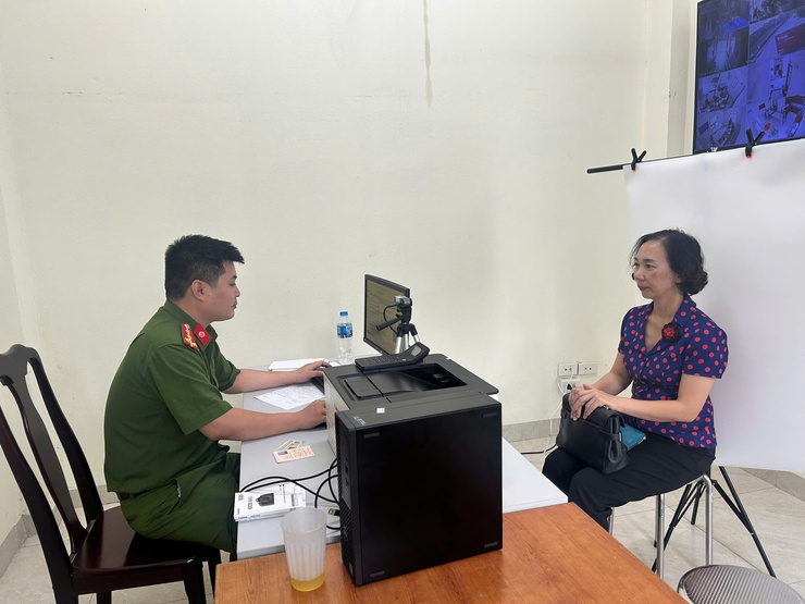 Triển khai cấp đổi thẻ Đảng viên theo quy định mới- Ảnh 1.