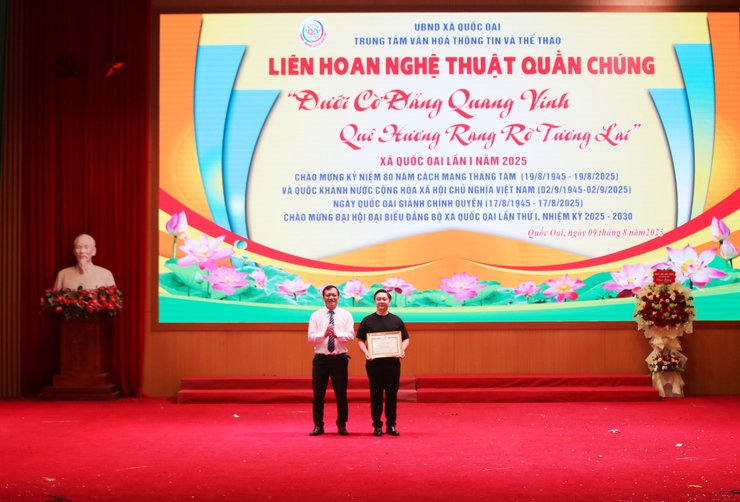"Dưới Cờ Đảng Quang Vinh – Quê Hương Rạng Rỡ Tương Lai": Dấu Ấn Văn Hóa Mới Từ Quốc Oai- Ảnh 31.
