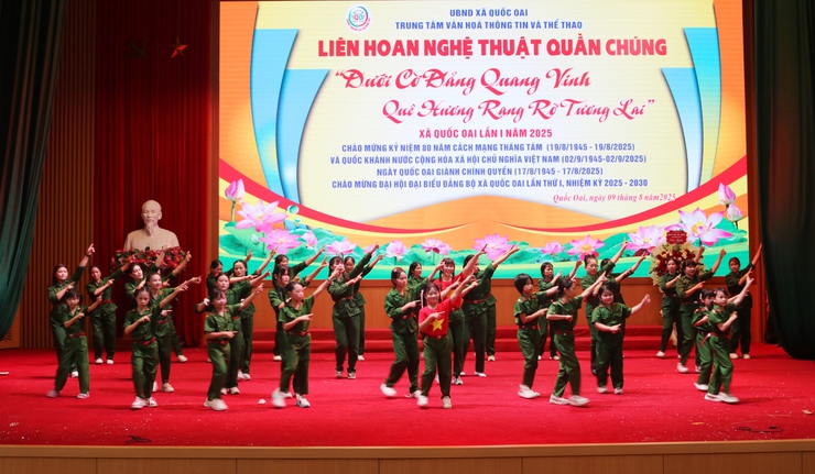 "Dưới Cờ Đảng Quang Vinh – Quê Hương Rạng Rỡ Tương Lai": Dấu Ấn Văn Hóa Mới Từ Quốc Oai- Ảnh 22.