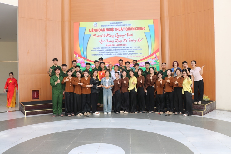"Dưới Cờ Đảng Quang Vinh – Quê Hương Rạng Rỡ Tương Lai": Dấu Ấn Văn Hóa Mới Từ Quốc Oai- Ảnh 42.