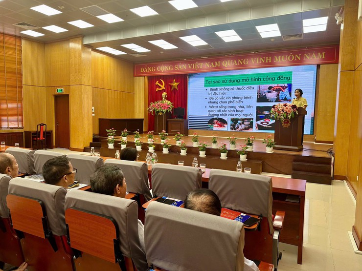Hội nghị triển khi công tác phòng chống dịch sốt xuất huyết, phong trào thi đua “sáng - xanh - sạch - đẹp” phong trào “Bình dân học vụ số” trên địa bàn phường Bạch Mai- Ảnh 2.