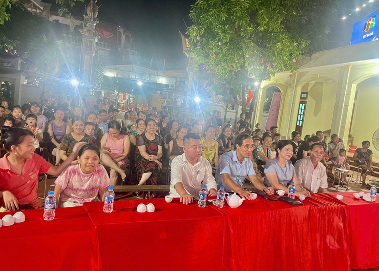 “TÌNH MẸ” – VỞ TUỒNG CHẠM ĐẾN TRÁI TIM KHÁN GIẢ ĐƯỜNG LÂM- Ảnh 3.