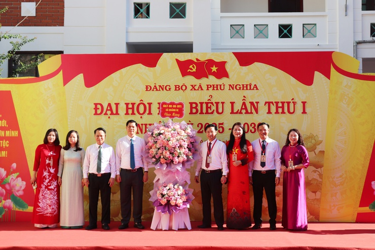 Đại hội đại biểu Đảng bộ xã Phú Nghĩa lần thứ I, nhiệm kỳ 2025 – 2030 diễn ra thành công tốt đẹp
- Ảnh 22.