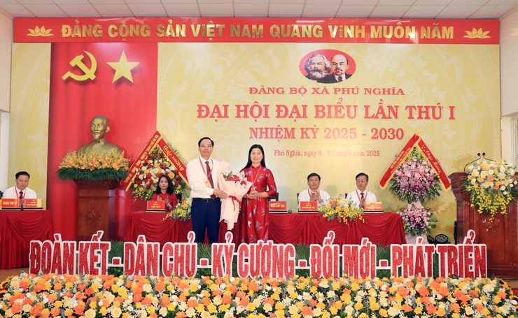 Đại hội đại biểu Đảng bộ xã Phú Nghĩa lần thứ I, nhiệm kỳ 2025 – 2030 diễn ra thành công tốt đẹp
- Ảnh 8.