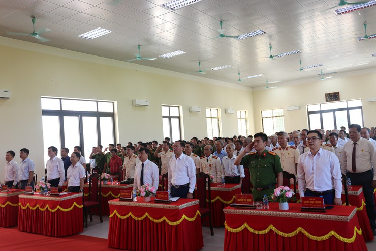 Lễ công bố quyết định thành lập Chi hội Cựu Công an nhân dân xã Bất Bạt và Kỷ niệm 80 năm ngày truyền thống lực lượng Công an nhân dân (19/8/1945 - 19/8/2025)- Ảnh 1.
